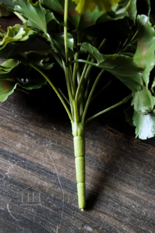 Franse geranium kunstplant creme- 36 cm - UV & Water bestendig