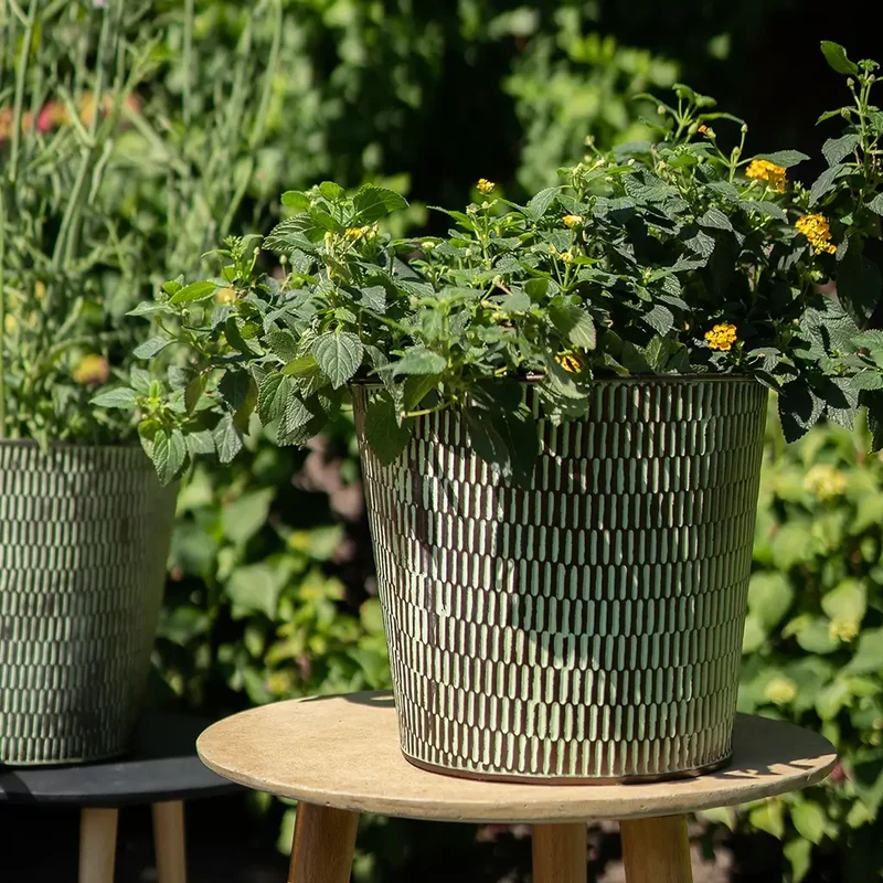 Metalltopf Outdoor 23cm