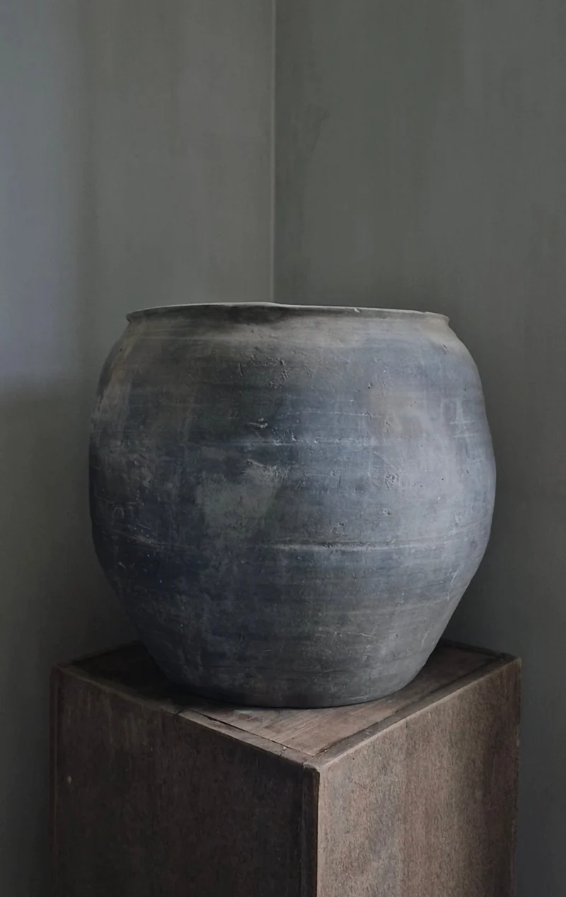 Grijze terracotta kruik XXL (nr 4)