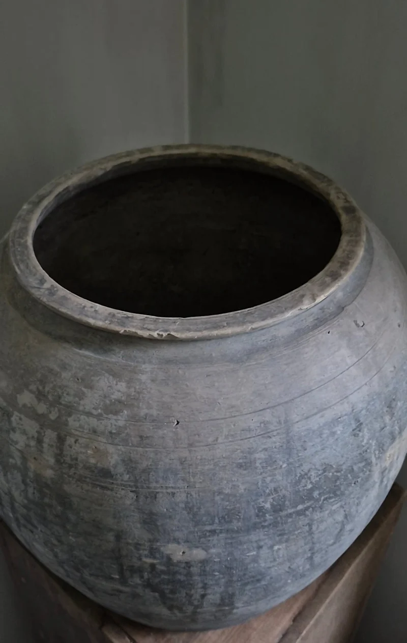 Grijze terracotta kruik XXL (nr 3)