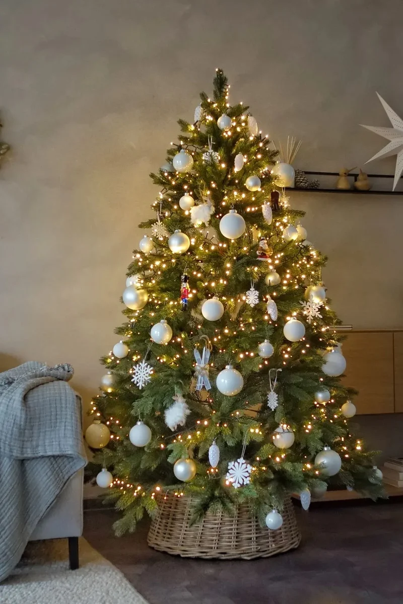 Künstlicher Weihnachtsbaum - Gabriel | 250 cm