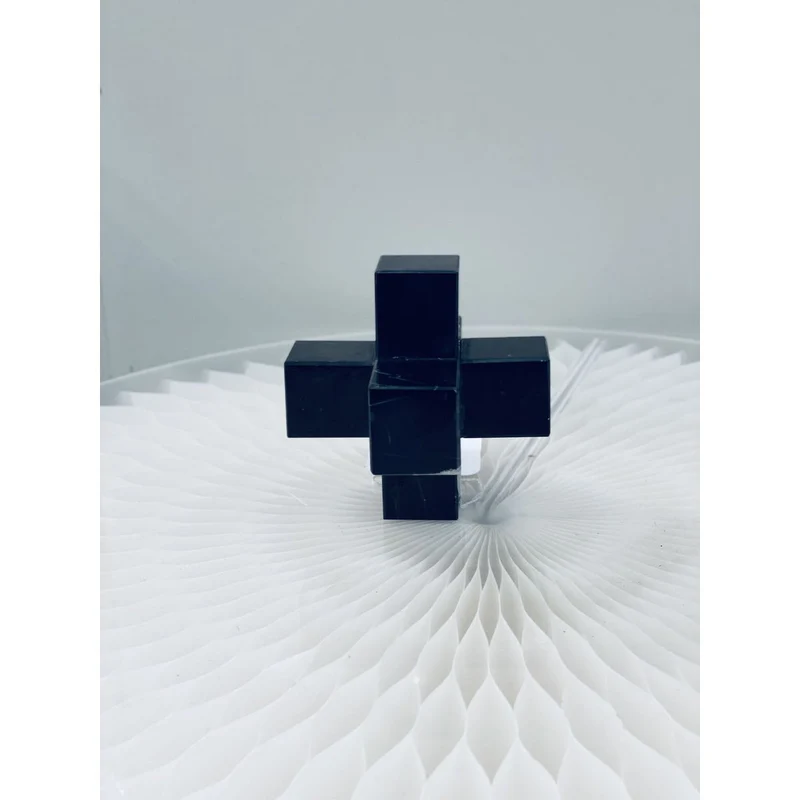 Marmorkreuz Schwarz, klein, 9 x 9 x 9 cm