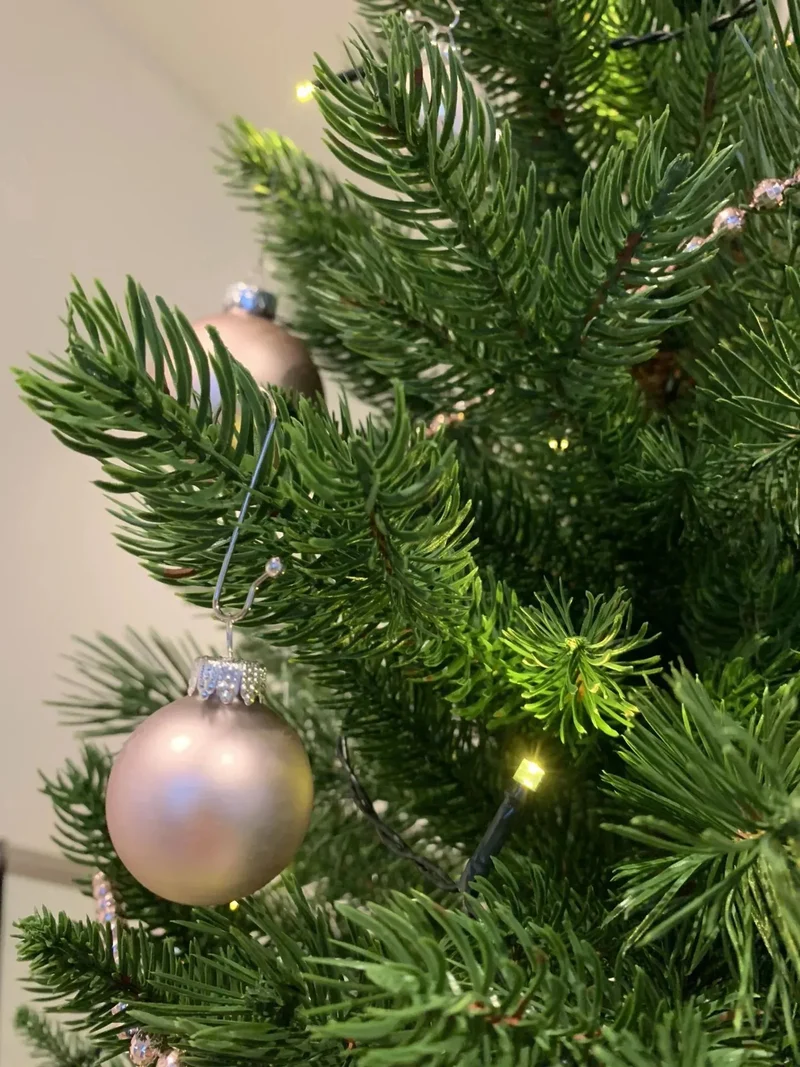 Künstlicher Weihnachtsbaum - Gabriel | 180 cm