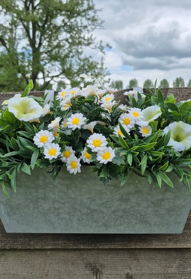 Madelief kunstplant UV wit 28 cm