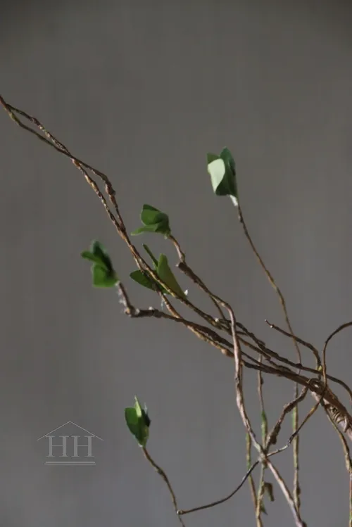 Kunsttak met groene blaadjes - 105cm