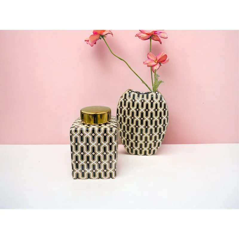 Labyrinth-Vase Versailles, Porzellan Schwarz-Gold, klein