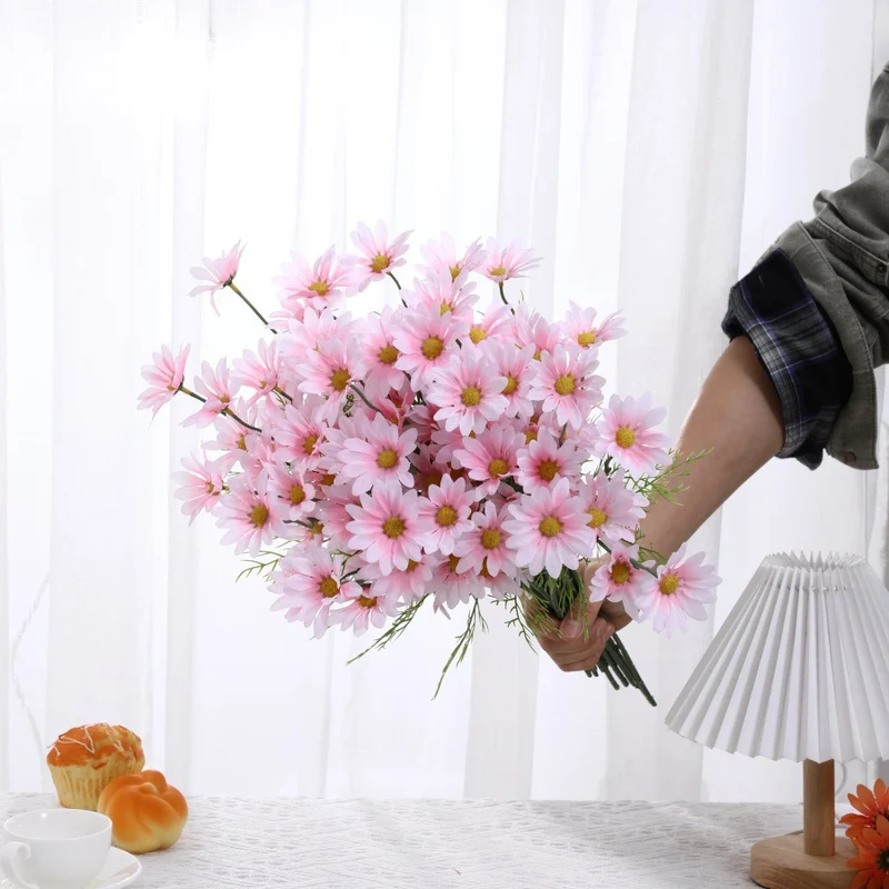 Künstliche Gänseblümchen aus Seide, 51 cm, 5 Stiele mit je 5 Blüten, für Zuhause, Hochzeiten und Gewerbe