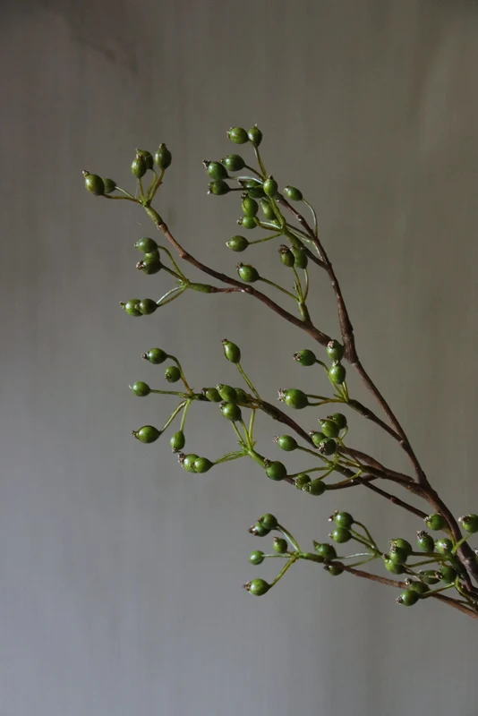 Rozenbottel kunsttak groen - 100cm