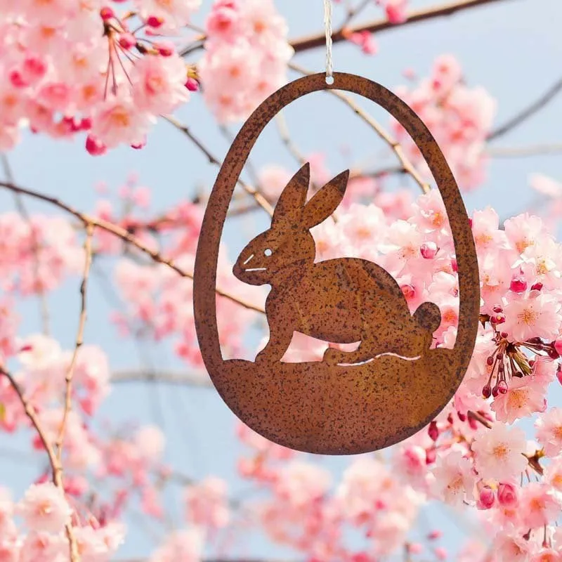 Hase im Osterei zum Aufhängen – Hängedeko in Edelrost