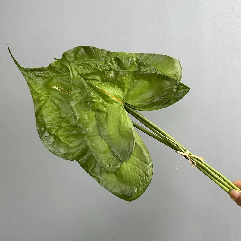 Künstliche Caladium Blätter, PU Material, 53 cm lang, Realistische Grünpflanze für Hochzeit, Home Decor, Ladenausstattung, 3 Stängel