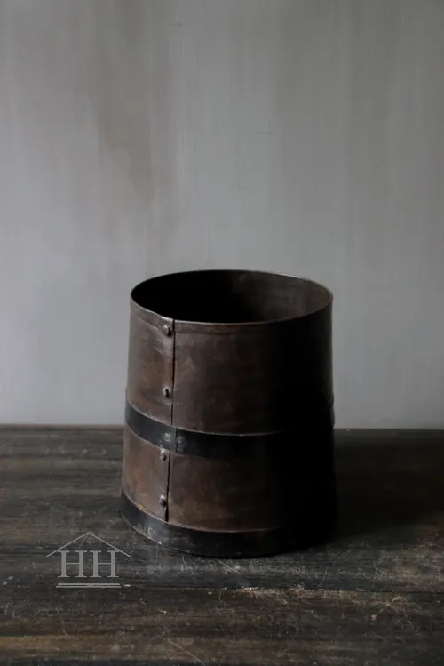 Metalen pot Loekie M