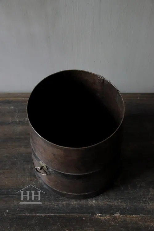 Metalen pot Loekie M