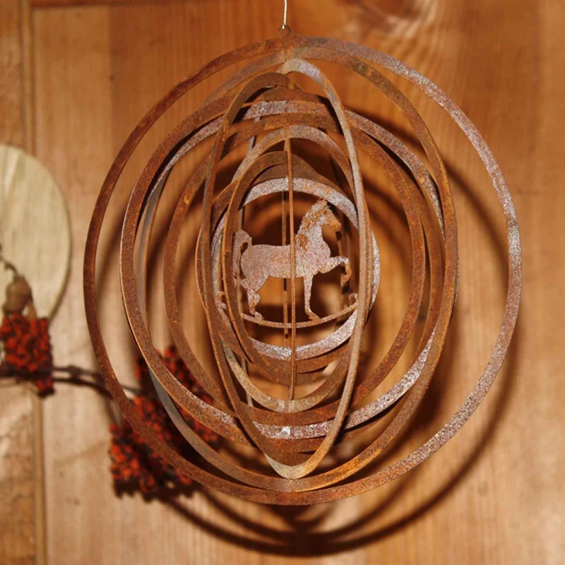Windspiel mit Pferd – Edelrost Hängedeko im Vintage-Stil