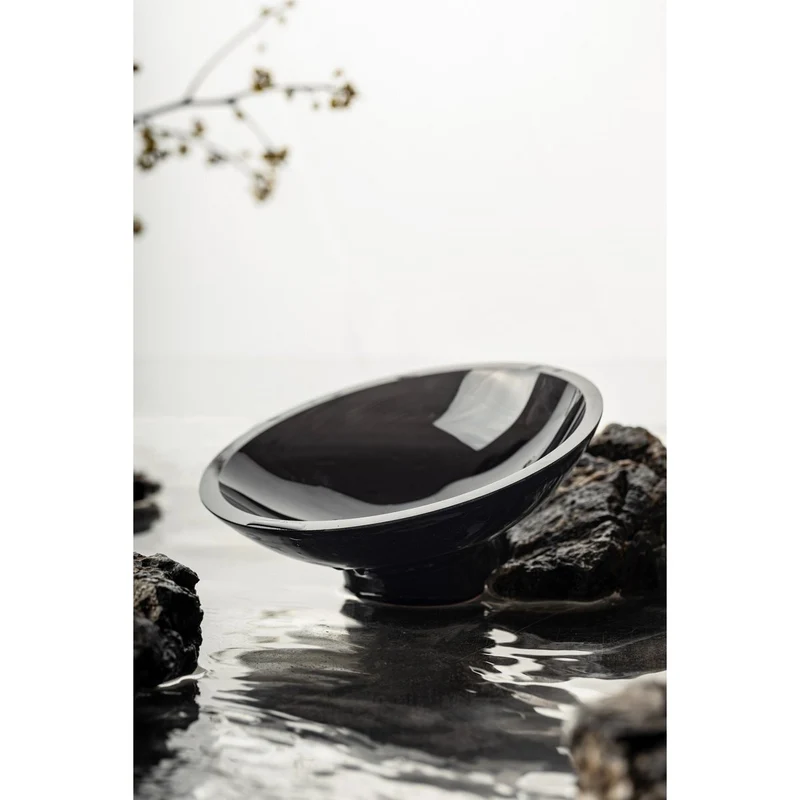 Schale aus Glas, modernes Design