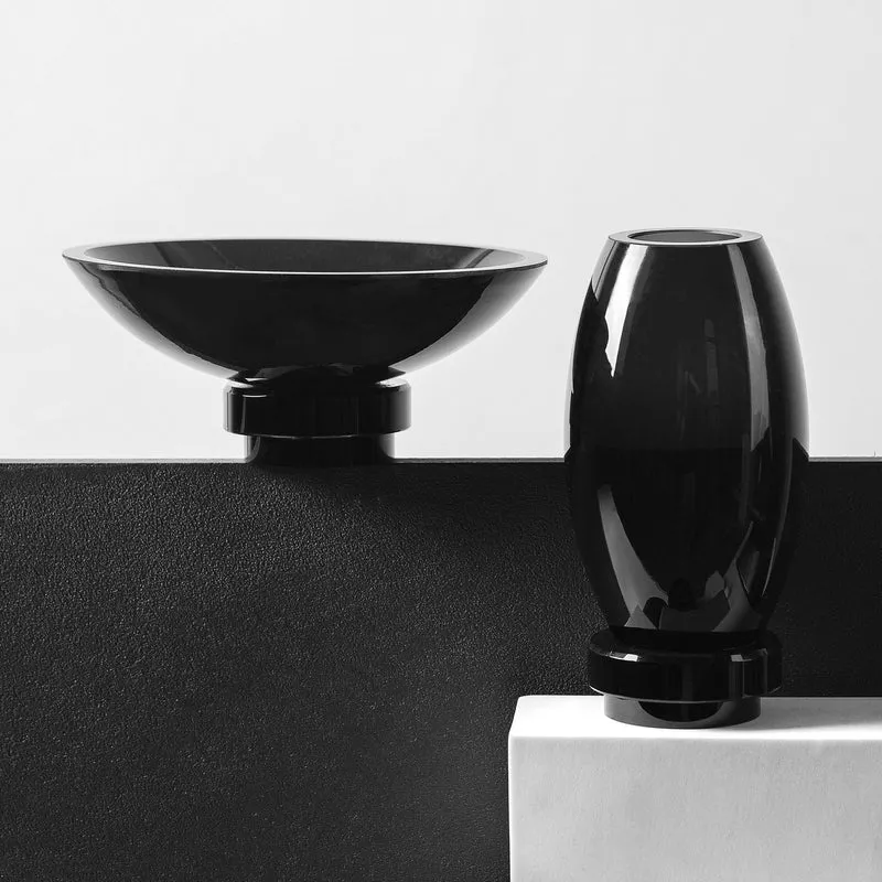 Schale aus Glas, modernes Design