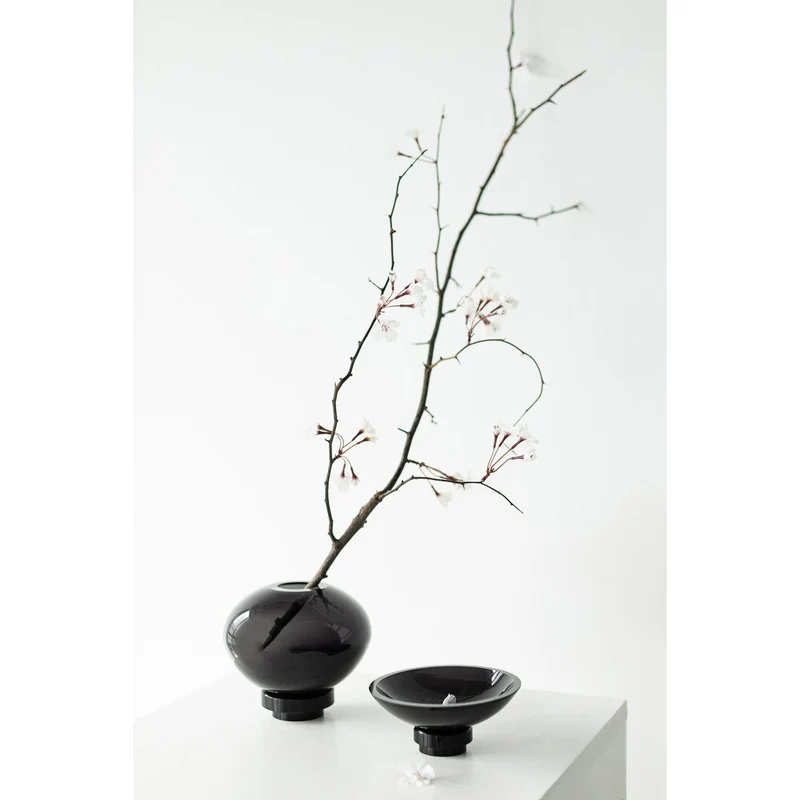 Schale aus Glas, modernes Design