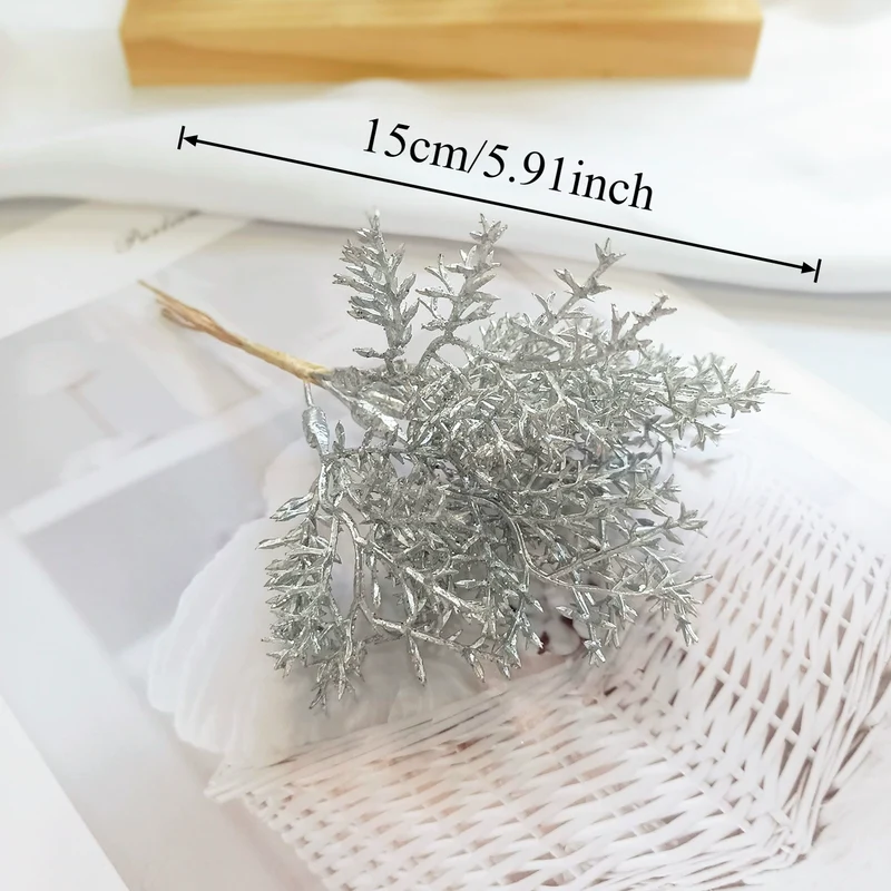 Künstlicher Kiefernzweig Gold 20cm, Deko-Pick mit Perlen, Täuschend Echter Tannenzweig für DIY Gestecke, Weihnachtsdeko & Anstecker