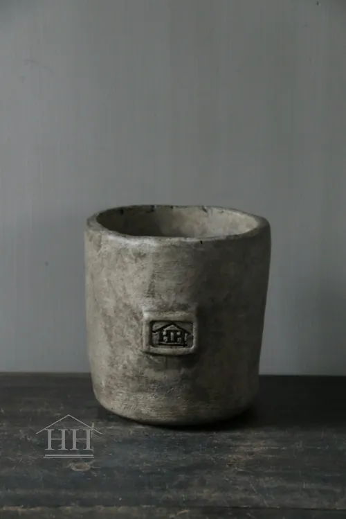 Betonnen pot M