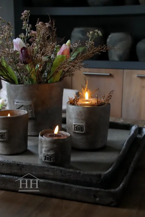 Betonnen pot M