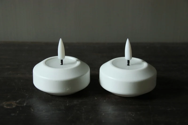 Led drijfkaars wit - 2 stuks - Deluxe Homeart