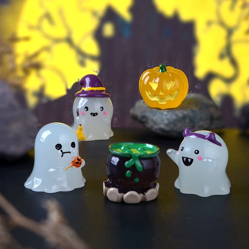 Halloween Deko Figuren Set (6 Stk.), im Dunkeln leuchtende Geister & Kürbisse aus Harz, Miniatur für DIY Bastelprojekte, Tischdeko & Terrarium