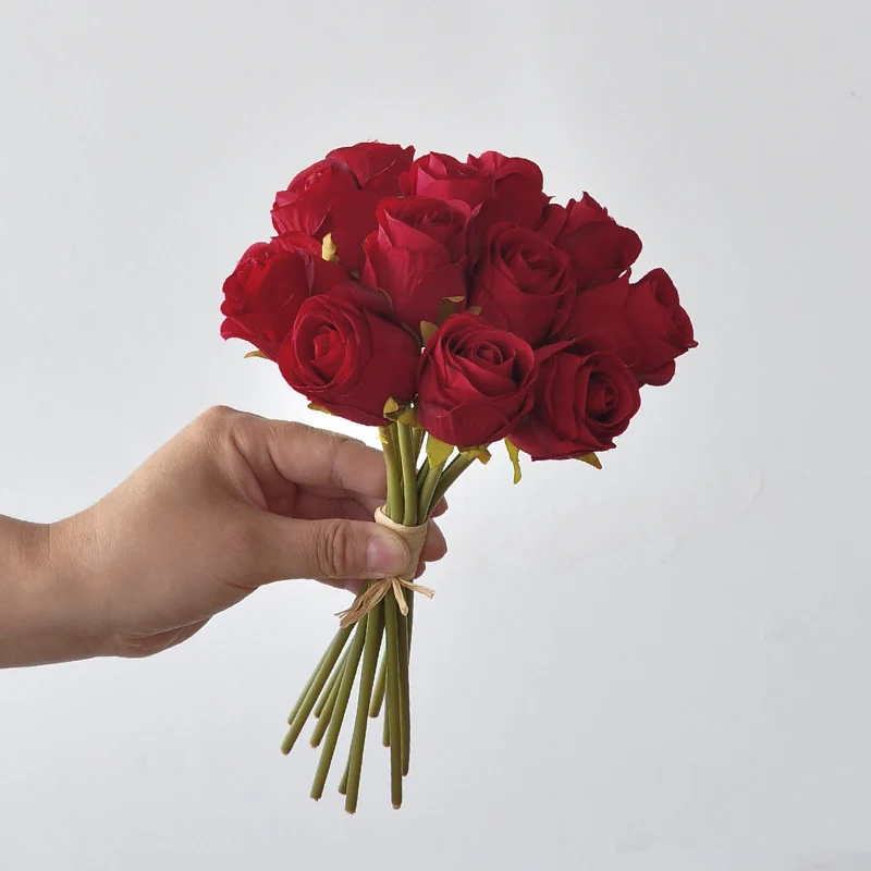 Rosenstrauß Kunstblumen 24 cm, Kleines Seidenblumen-Bündel, Täuschend echte Rosen für Tischdeko, Hochzeit & ganzjährige Dekoration
