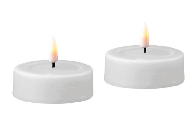 Groot led waxinelicht wit - 2 stuks - Deluxe Homeart