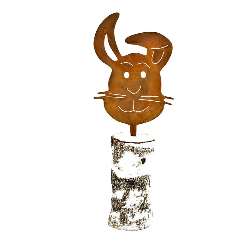 Osterhase „Mukki" zum Stecken – Edelrost-Deko für Baumstamm und Beet