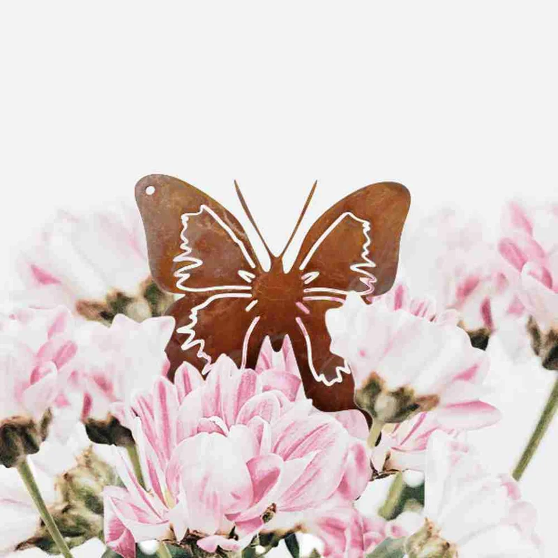 Filigraner Rost-Schmetterling für Garten und Fenster