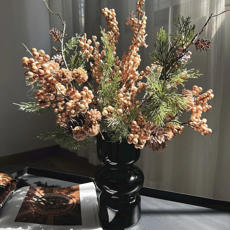 Künstliche Weihnachtsdekoration Künstliche Kieferäste mit Holy Berries