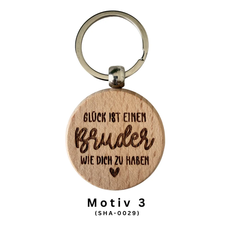 Schlüsselanhänger aus Holz mit persönlicher Gravur