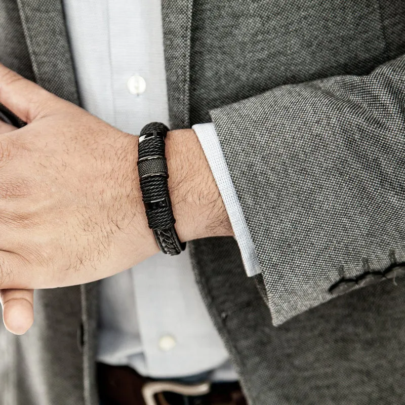 Lederarmband mit Magnetverschluss, elegantes Design