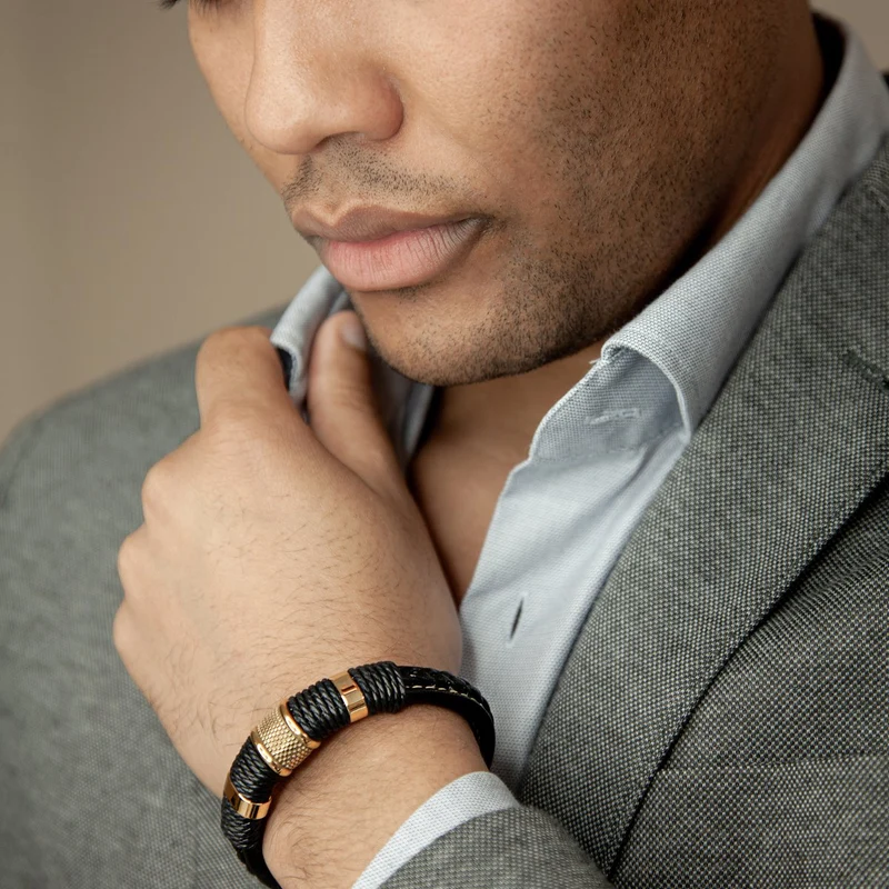 Lederarmband mit Magnetverschluss, elegantes Design