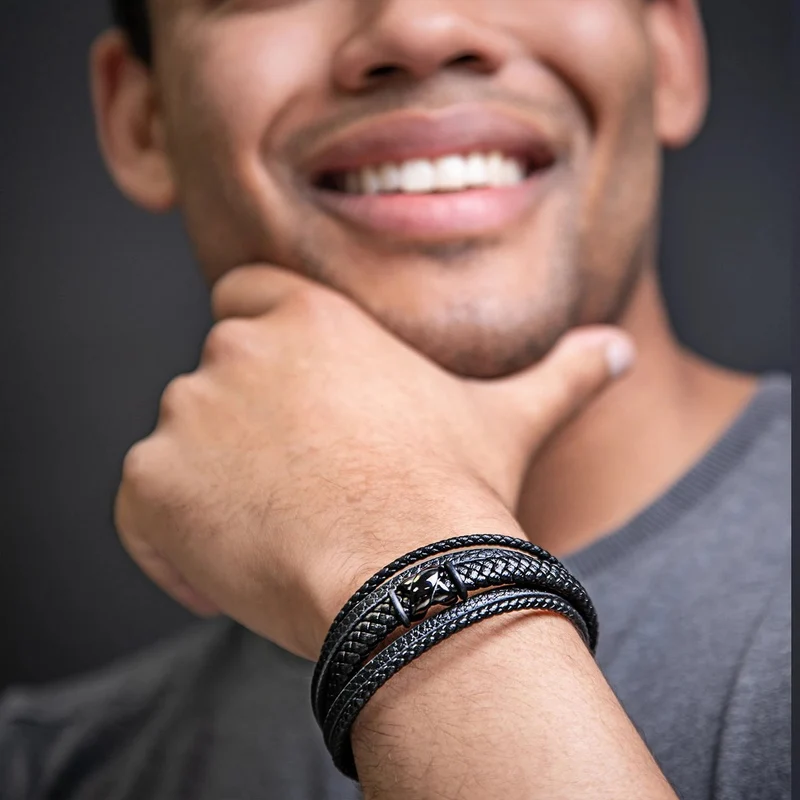 Lederarmband mit Magnetverschluss "Flake"