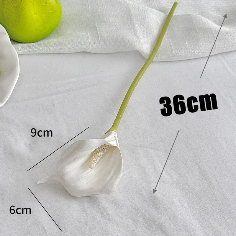 Weiße künstliche Calla-Lilien mit realistischem Griff - Perfect für Hausdekoration