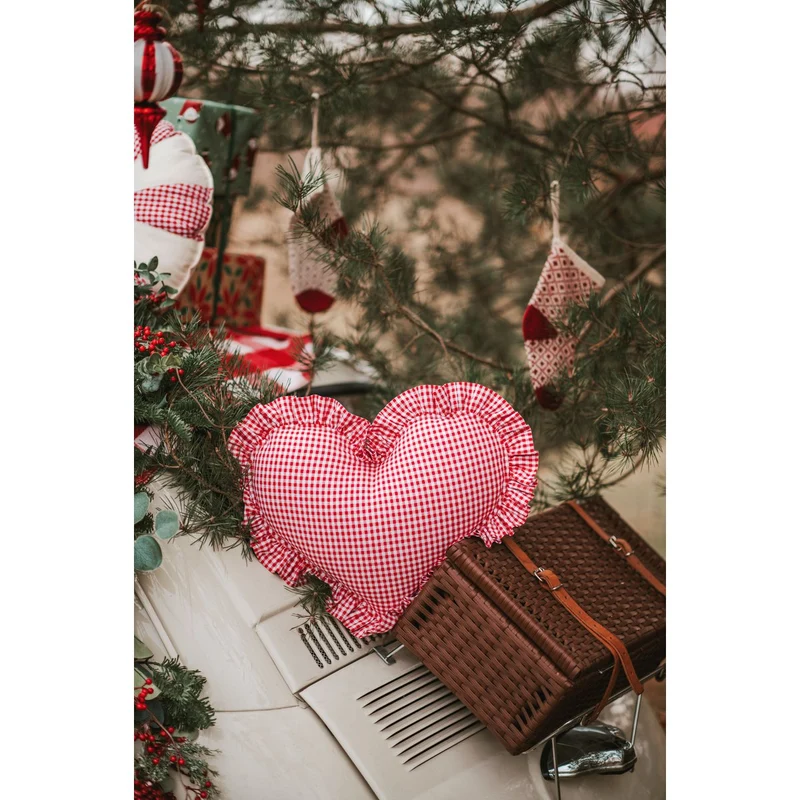 Herzkissen „Rot kariert“ Rotes Urlaubsgeschenk in Herzform, romantische Zimmerdekoration, stilvolle Bettwäsche, Geschenk für Sie, rustikale Weihnachtsdekoration