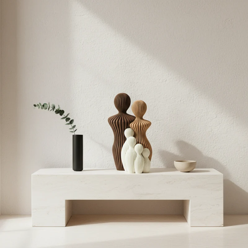 Familienfiguren-Skulptur fürs Regal