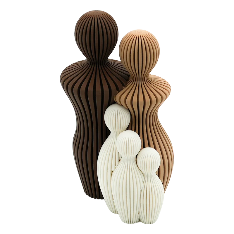 Familienfiguren-Skulptur fürs Regal