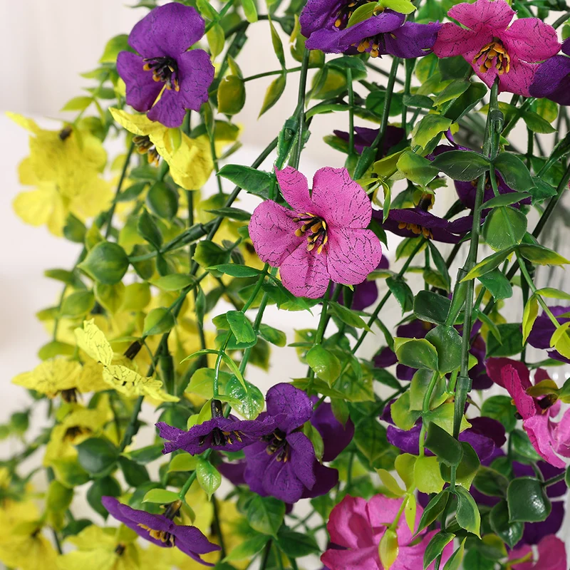 75 cm künstliche Violeen Veilchen - wandhängende Pflanzenranke Kunstpflanzenranke für Wanddekor