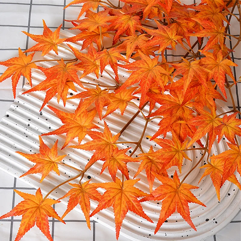 68 cm Künstliche Rote Ahornblätter Zweige – Für Herbstdekoration & DIY Blumenarrangements