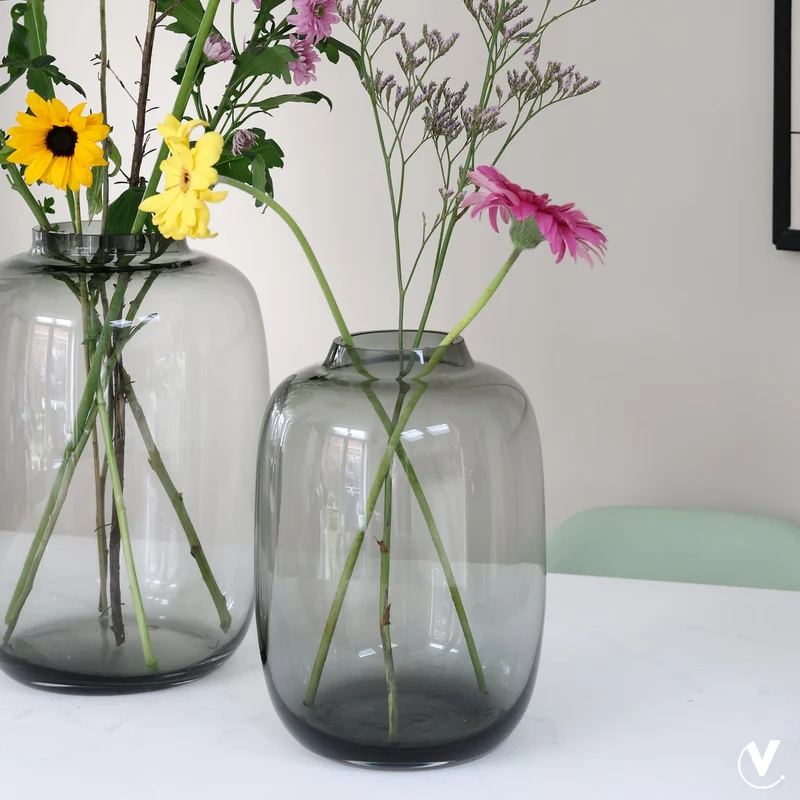 Vase Kara Grau